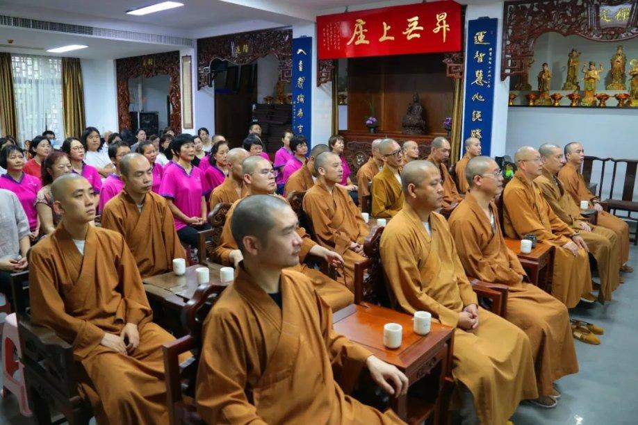 迷路的老奶奶